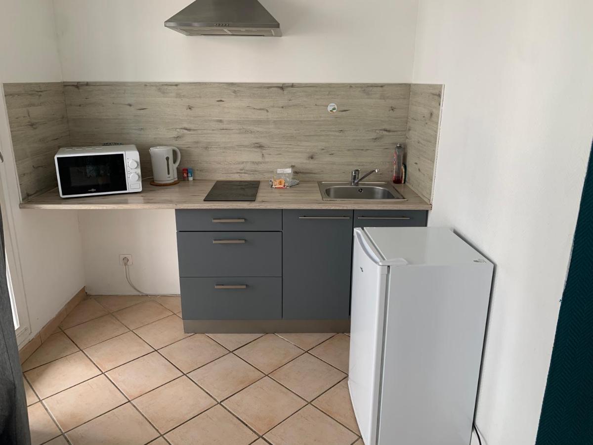 Le St Brieuc Apartment Брест Екстериор снимка